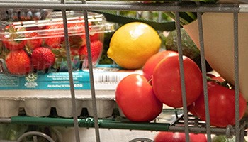 food in a grocery cart