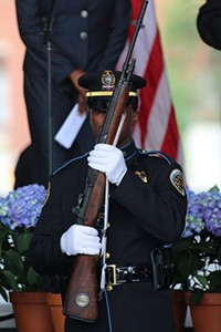 Photo of Metro Police rifleman standing at attention