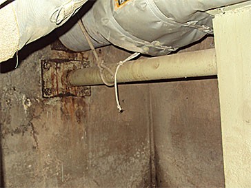 BEFORE - Manhole 9 CND Slip Jt Strut to East Wall