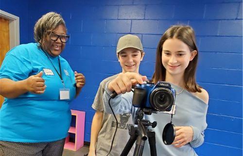 Acting for screen - kids learning about film