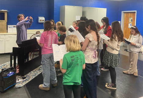 Kids practicing song for Shrek