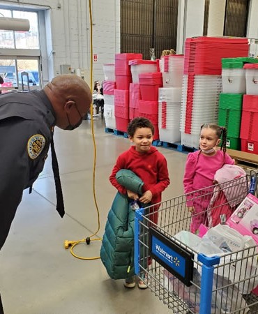 Chief Drake welcomes Shop with a Cop 2020 Participants
