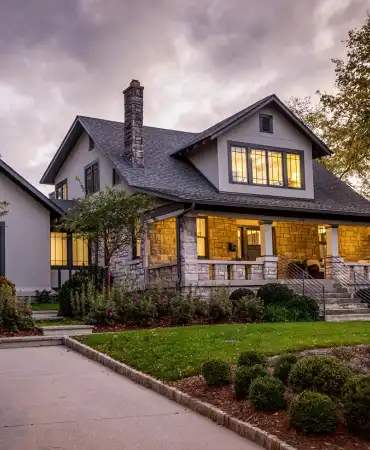 Residential, Honorable Mention, 1915 Blair Boulevard