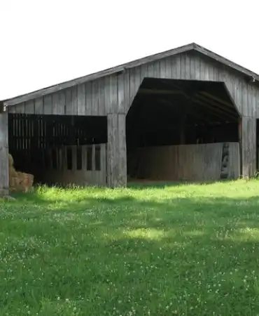 horse barn