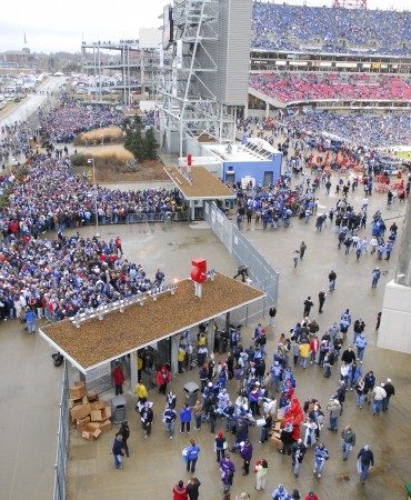 overhead of crowd at Nissan Stadium