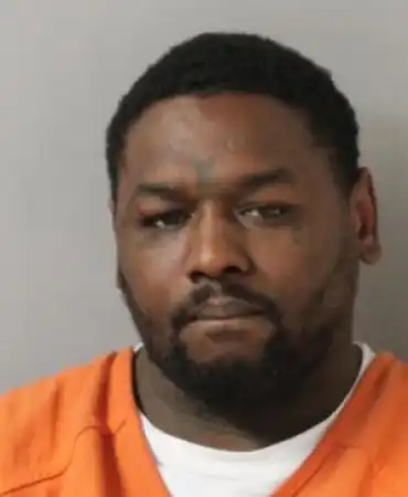 Jemario Askew, 33