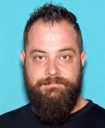 Ashley Shannon Wright, 37