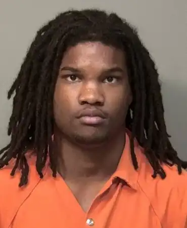 I’yendaye Byrd, 18
