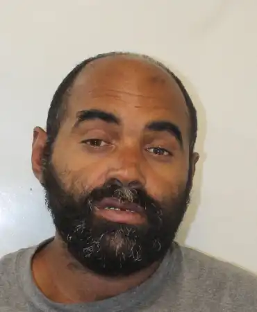 Shane Thompson, 41
