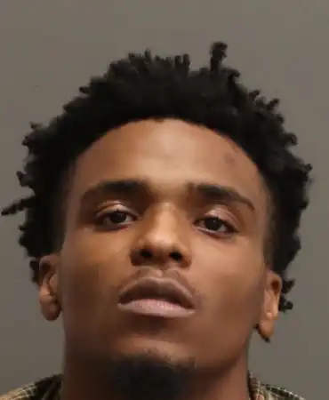 Markhel Farr, 18