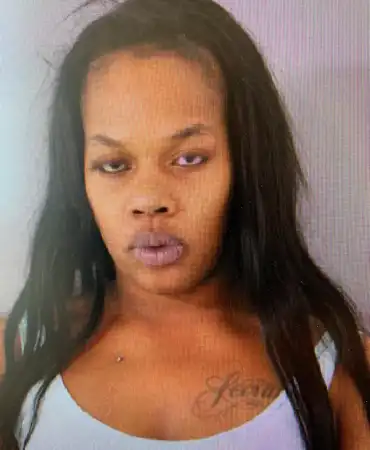 Anesha Robinson, 32