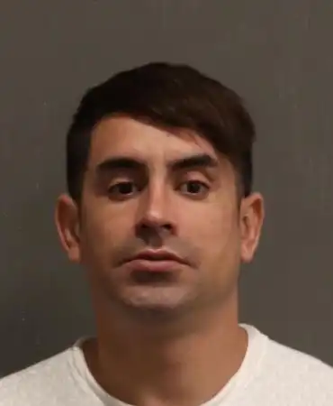 Danhrl Pelegrani, 36