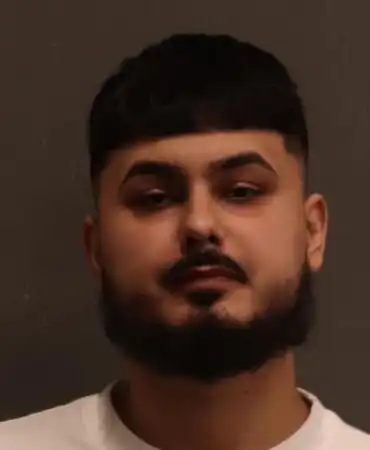 Iden Salman, 22