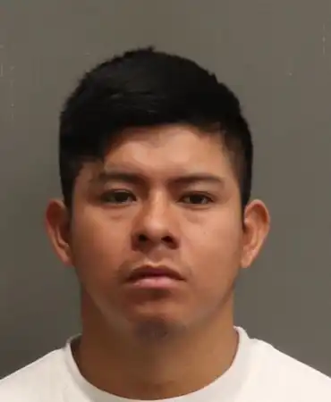 Edvin Chub-Caal, 26