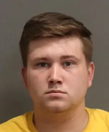 Austin Chapman, 20