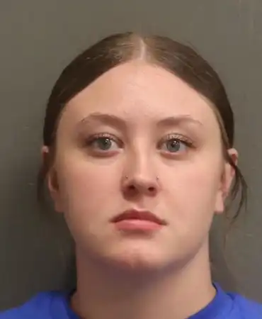 Bailee Nelson, 21