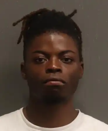 Wisner Edouard, 21