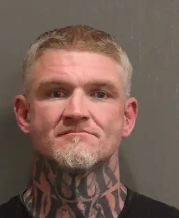 Matthew McFarlin, 39