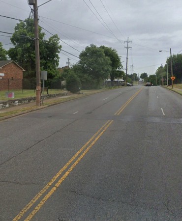 Existing conditions of S 10th St between Woodland St and Shelby Ave