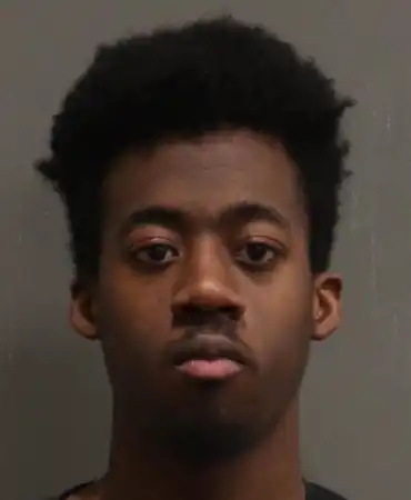 Austin Scott, 25