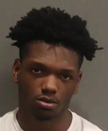 Ladarius Britt, 18