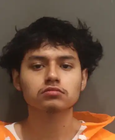 Jahir Hernandez, 19
