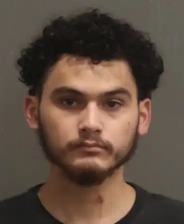 Alvaro Martinez Jr., 20