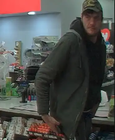 suspect-with-ball-cap