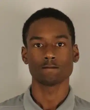 Demondre Mayfield, 15