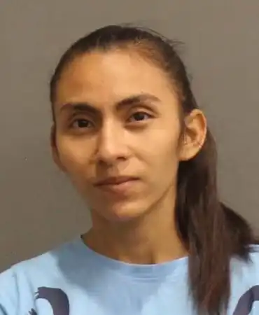 Maria Doris Urbina-Escalante, 25