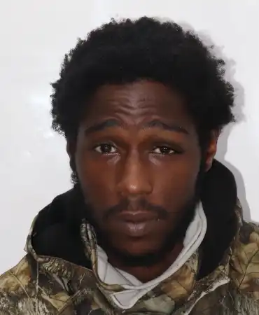 Raceme Crutcher, 23