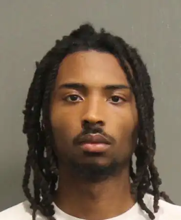Tavarse Reed, 19