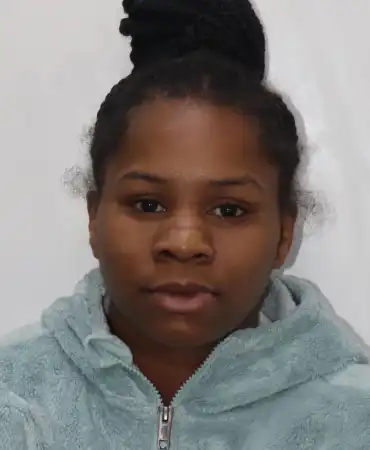 Jakhouria Shaw, 20