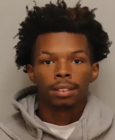 Lamontez McKnight, 17