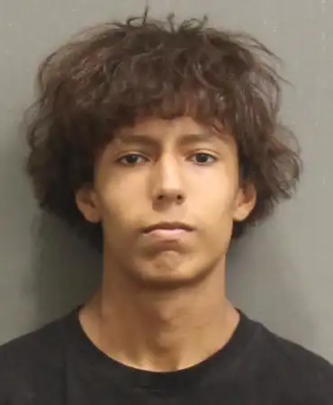 Maycol Castaneda Orellana, 18
