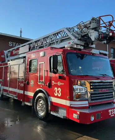 Photo of new fire truck for Nashville Fire Department station number 33