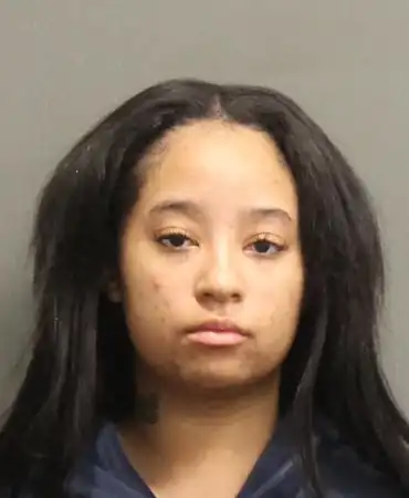 Jasmine Doss, 19