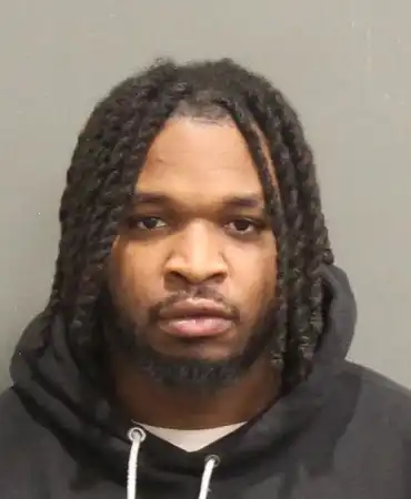 Lavellvo Washington Jr., 23