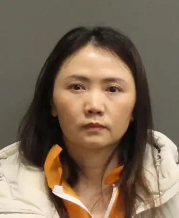 Qunhua Luo, 43