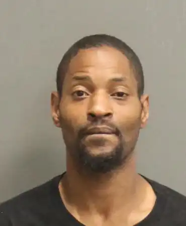 Charles Hunt Jr., 32, 