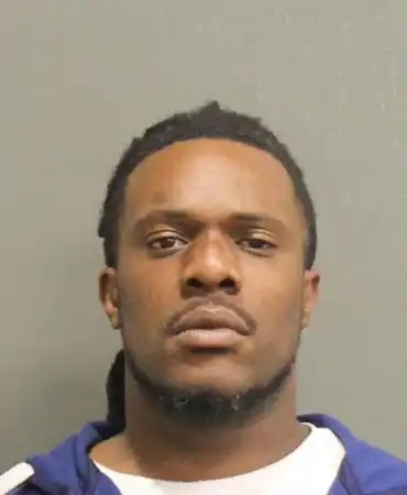 Darius Summers, 33