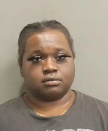 Sirabi Davis, 27 