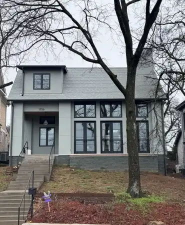 Infill, Honorable Mention, 1706 Beechwood Avenue