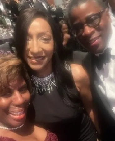 Vivian Wilhoite, Karen Isabel, and Jamie Isabel