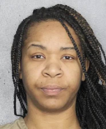 Davisha Traylor, 38