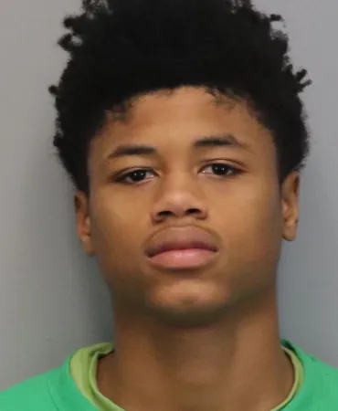 Zachkeius Brown, 16